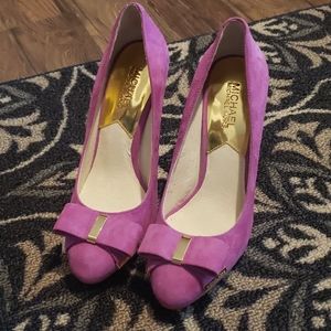 Michael Kors pink/purple-ish closed toe heel